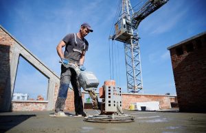 5 Costly Blunders You Need to Avoid When Hiring Industrial Concrete Flooring Contractors